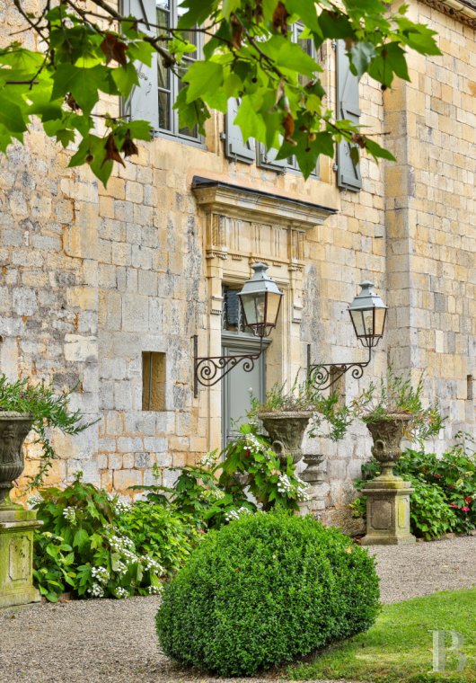 A Directoire style manor house and outbuildings dedicated to holidays south of Sarlat-la-Canéda, in the south of the Dordogne - photo  n°4